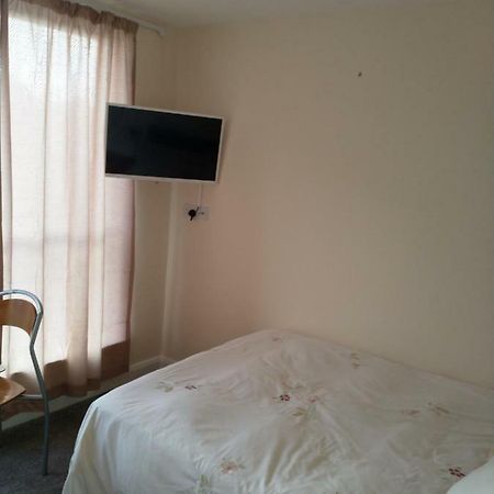 ליברפול Denny Guests House / Green Lane מראה חיצוני תמונה